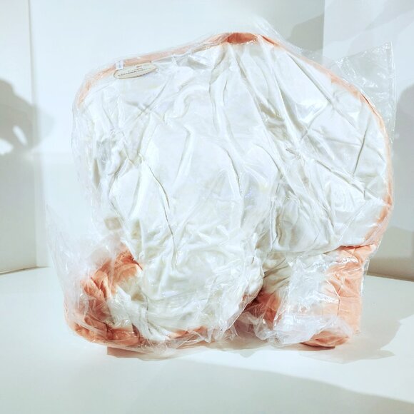 New Cat Shaped Bread Cushion Japan Toreba Exclusive 65cm - Picture 2 of 3